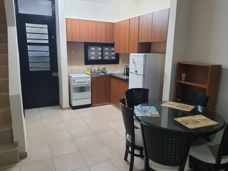 Apartment Lovely 2 Bedrooms In The Tourist Area In . *